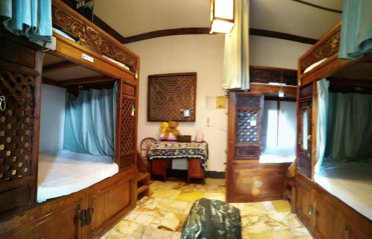 The Lily Pad Inn Далі Екстер'єр фото